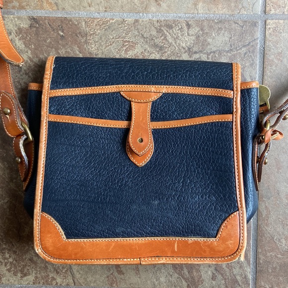Dooney & Bourke All Weather Leather Surrey Carrier Crossbody Bag - Picture 5 of 12